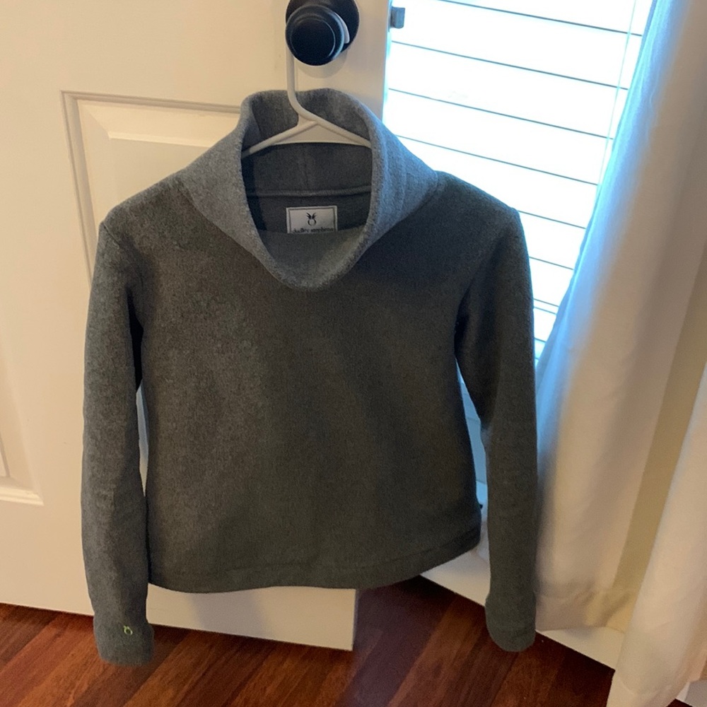 Dudley stevens fleece sweater size xs